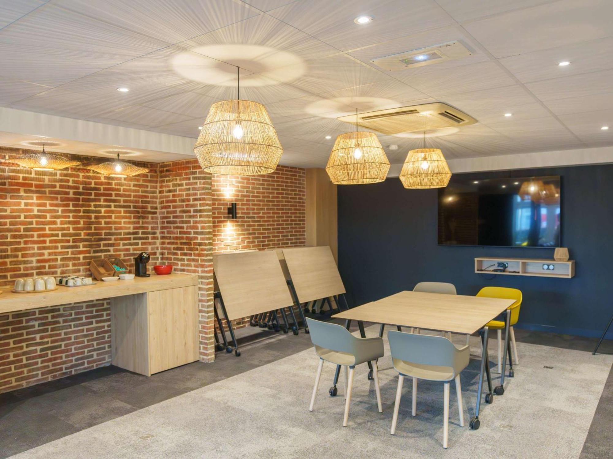 Ibis Laon Hotel Luaran gambar